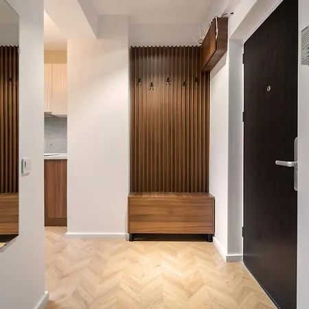 Ultracentral Near Old Town, Cismigiu And Victoriei - Cozy, Quiet And Modern Apartment Wt Sunny Balcony Bucharest Exterior photo