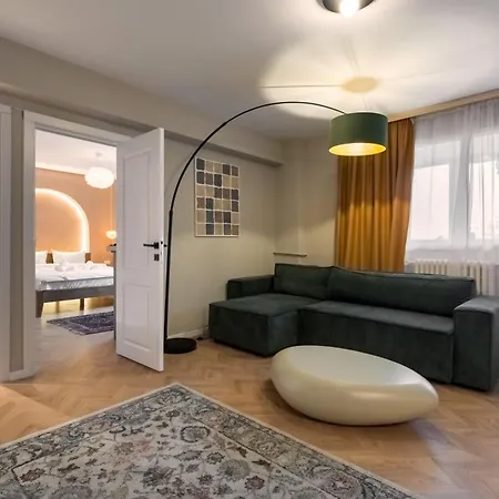 Ultracentral Near Old Town, Cismigiu And Victoriei - Cozy, Quiet And Modern Apartment Wt Sunny Balcony Bucharest Exterior photo